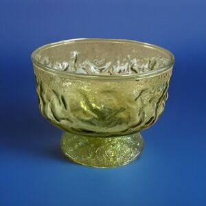 Anchor Hocking Lido Milano Crinkle Avocado Green‎ 8 oz. Compote Dessert Bowl